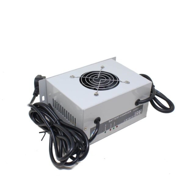 Lithium Battery Charger 25.2V 10A with XT60 Connector - Image 4