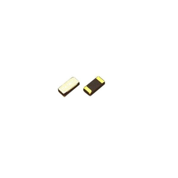 YXC – 32.768 kHz 12.5 pF Tuning Fork Quartz Crystal SMD 3.2×1.5×0.8mm